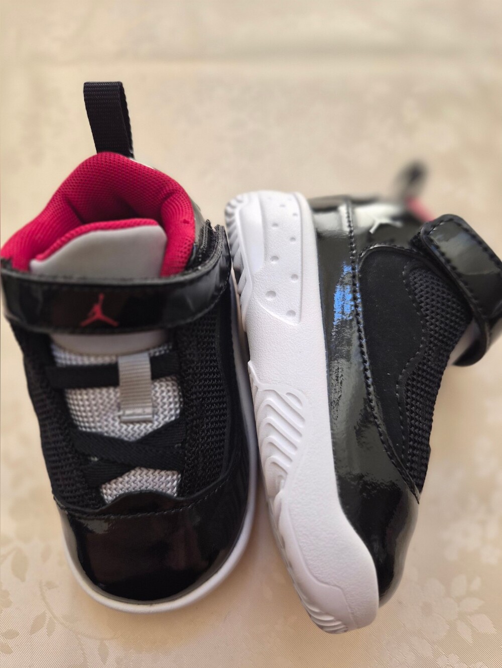 Jordan Max Aura 2 Toddler.